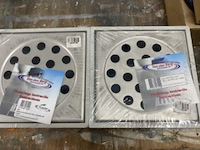 Toilet met bril, wasbak met kraan, fontein, wandplank en emmerputten vitra, abs en coba - afbeelding 2 van  10