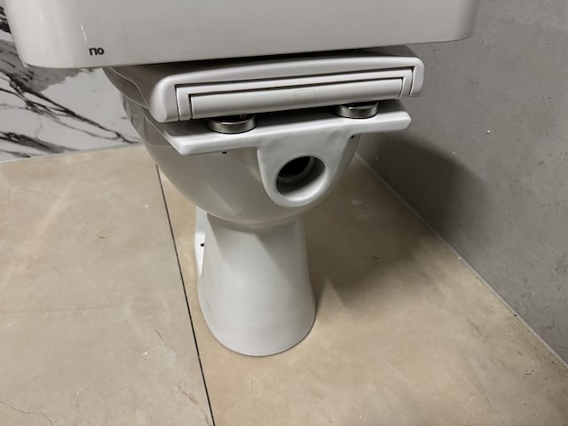 Toilet met spoelbak + witte toiletbril wb - afbeelding 7 van  7