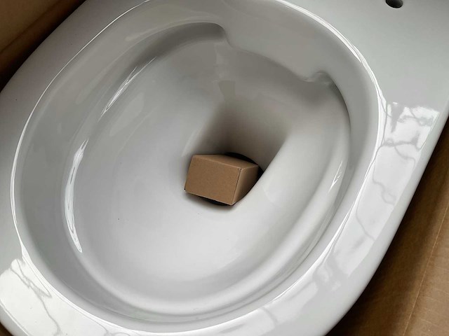 Toilet set randloos softclose - afbeelding 4 van  5