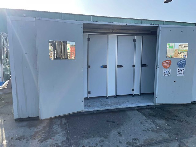 Toilet unit - 7x toilet - 1x plasgoot - afbeelding 6 van  8