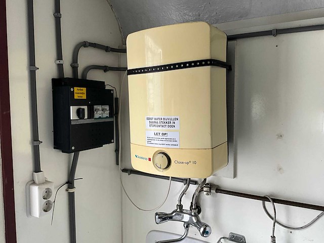 Toilet unit - afbeelding 3 van  15