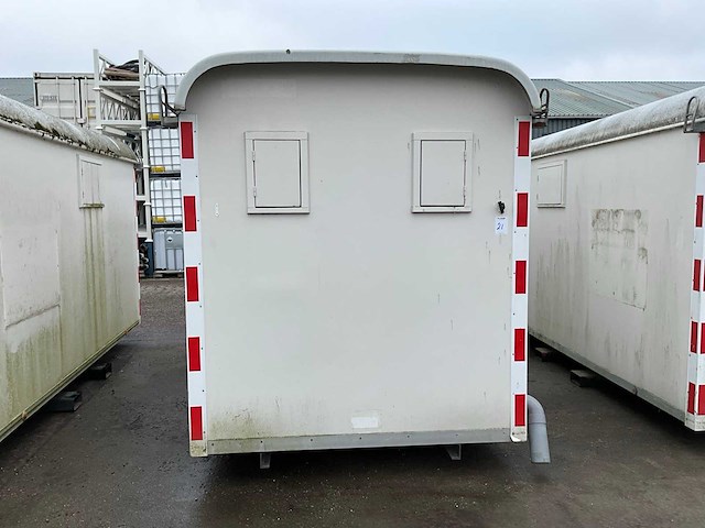 Toilet unit - afbeelding 4 van  10