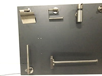 Toiletaccessoires op bord wb, gun metal - afbeelding 2 van  3