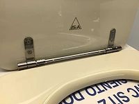 Toiletbrillen nieuw (4x) - afbeelding 3 van  4