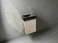 Toiletmeubel met hardsteen fontein en kraan - afbeelding 1 van  8
