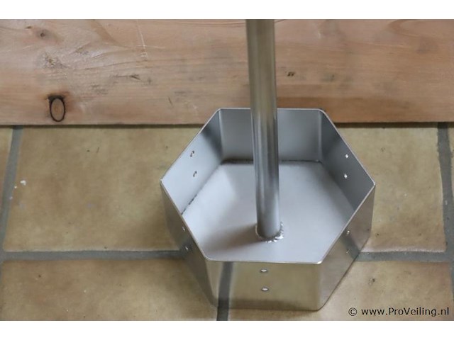 Toiletrolhouder, 6-hoekig van rvs - 18.5x16x51cm - afbeelding 2 van  5