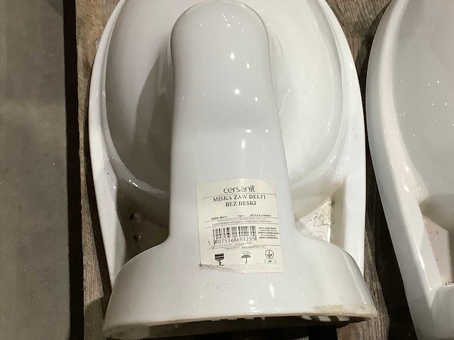 Toiletten en toebehoren - afbeelding 4 van  6