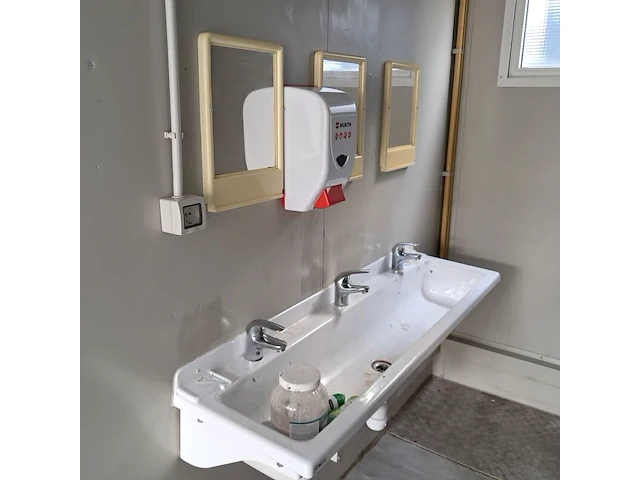 Toiletunit - afbeelding 20 van  31