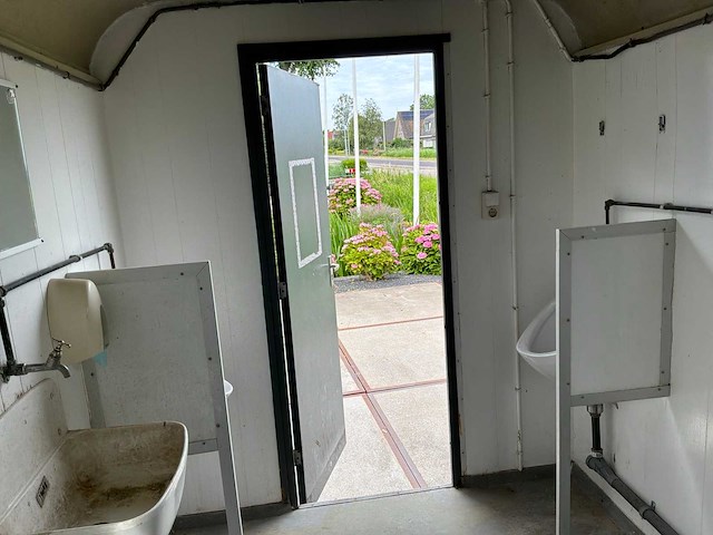 Toiletwagen brouwer - afbeelding 7 van  20
