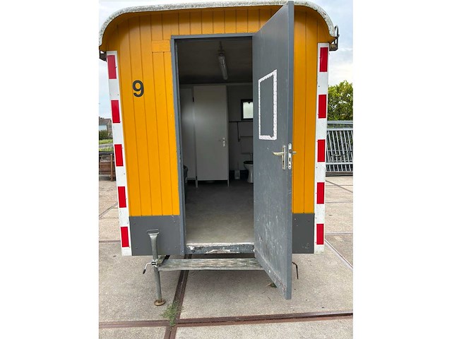 Toiletwagen brouwer - afbeelding 18 van  20