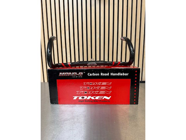 Token - tk9733 - carbon stuurbocht - afbeelding 1 van  4