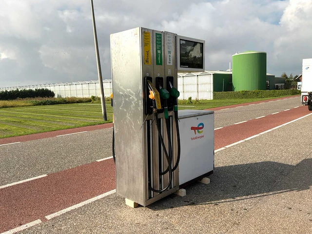 Tokheim diesel/benzine pomp - afbeelding 10 van  17