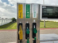 Tokheim diesel/benzine pomp - afbeelding 17 van  17
