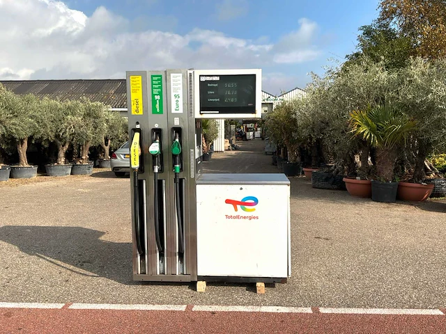 Tokheim diesel/benzine pomp - afbeelding 12 van  16
