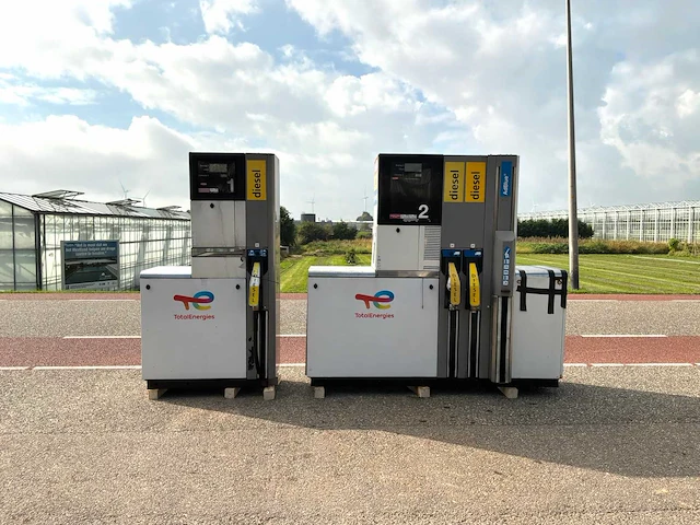 Tokheim dieselpomp met adblue - afbeelding 1 van  17