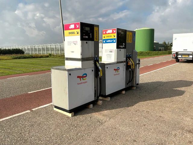 Tokheim dieselpomp met adblue - afbeelding 10 van  17