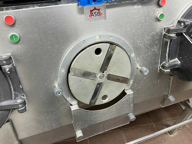 Tolkamp - 3-kopsgroentensnijmachine - afbeelding 5 van  7