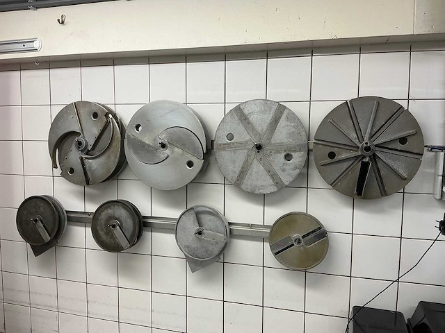 Tolkamp - 3-kopsgroentensnijmachine - afbeelding 7 van  7