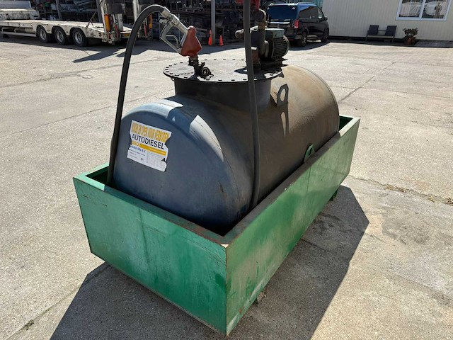 Tolsma 1200 l tankstationapparatuur - afbeelding 12 van  13