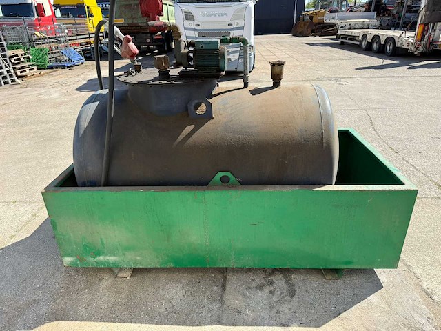 Tolsma 1200 l tankstationapparatuur - afbeelding 5 van  13