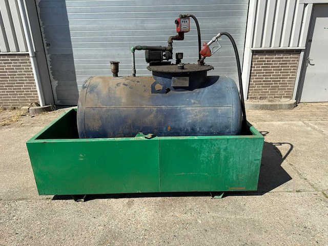 Tolsma 1200 l tankstationapparatuur - afbeelding 7 van  13
