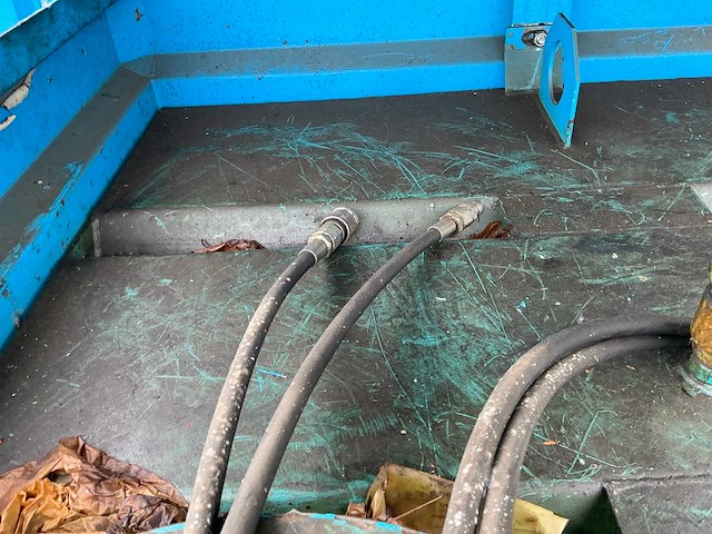 Tolsma diesel opslagtank - afbeelding 2 van  12