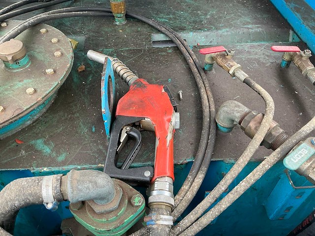 Tolsma diesel opslagtank - afbeelding 6 van  6