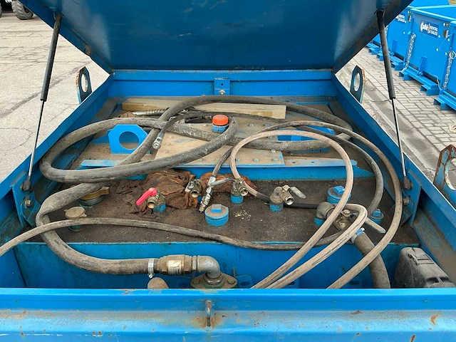 Tolsma diesel opslagtank - afbeelding 8 van  11