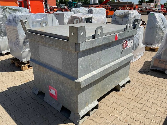 Tolsma ibc container brandstof opslagtank - afbeelding 7 van  12