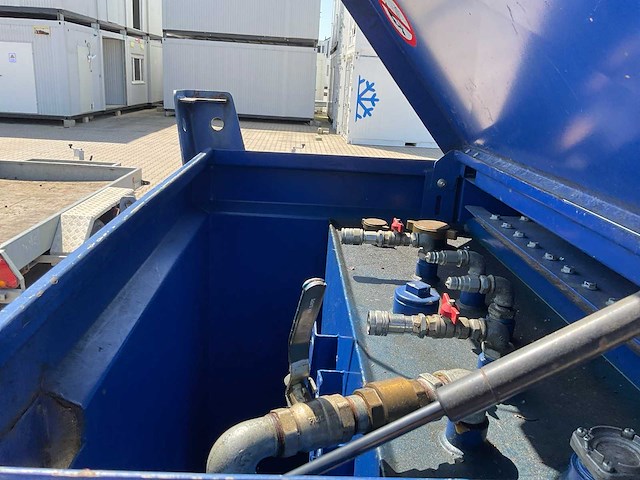 Tolsma ibc container brandstof opslagtank - afbeelding 10 van  11