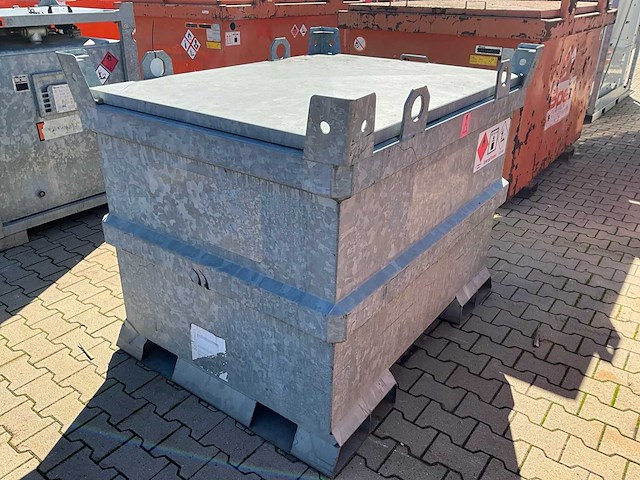 Tolsma ibc container brandstof opslagtank - afbeelding 3 van  9