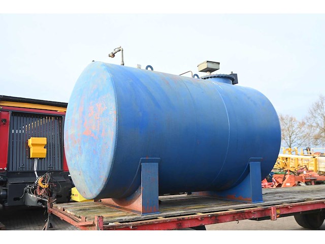 Tolsma tankbouw 5.0 m3 horizontale opslagtank - afbeelding 2 van  8