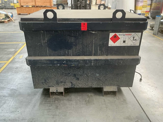 Tolsma tankbouw 995 liter kiwa brandstoftank met pomp en afgiftepistool - afbeelding 13 van  18