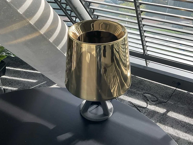 Tom dixon bst02eu tafellamp - afbeelding 1 van  2