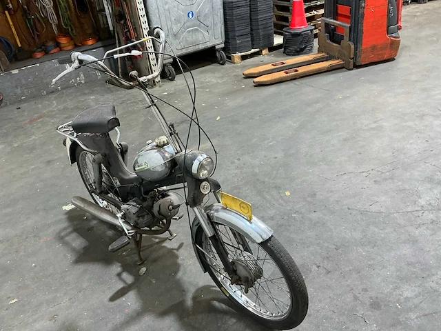 Tomos mv 50 50 cc brommer - afbeelding 11 van  16