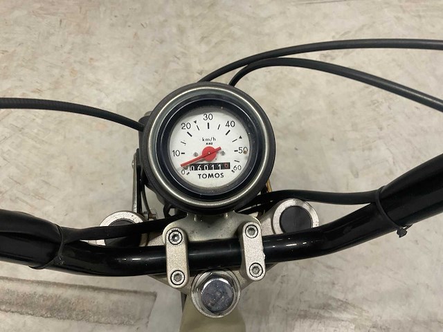Tomos packe’r e-start brommer - afbeelding 11 van  12