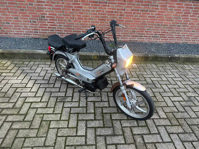 Tomos snorfietsen & snorscooters - afbeelding 1 van  5