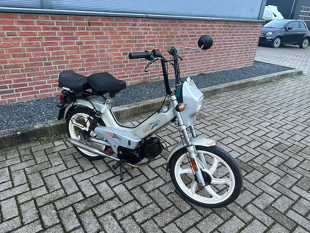 Tomos snorfietsen & snorscooters - afbeelding 1 van  6