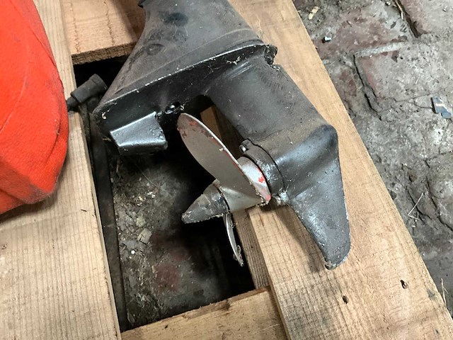 Tomos t4 buitenboordmotor - afbeelding 4 van  6