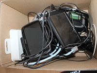 Tomtom's en accessoires in doos. - afbeelding 2 van  2