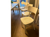 Ton restauranttafel en -stoelen - afbeelding 2 van  16