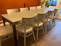 Ton restauranttafel en -stoelen - afbeelding 6 van  16
