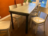 Ton restauranttafel en -stoelen - afbeelding 9 van  16