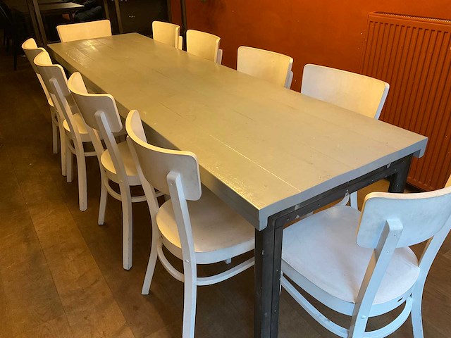 Ton restauranttafel en -stoelen - afbeelding 11 van  16