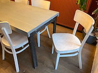 Ton restauranttafel en -stoelen - afbeelding 12 van  16