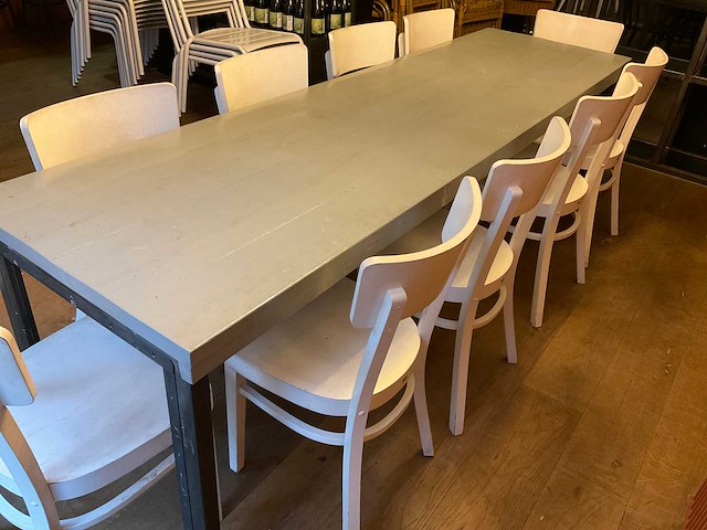 Ton restauranttafel en -stoelen - afbeelding 13 van  16