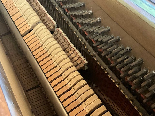 Toneel piano - afbeelding 9 van  11
