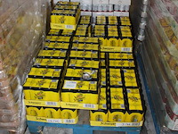 Tonic schweppes zero. 19 trays a 24 blikken 0,33l. totaal 456 blikken.tht 3-26. bod is inclusief 68 euro st... - afbeelding 2 van  2