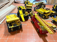 Tonka miniatuur machinepark - 16 delig - afbeelding 4 van  11
