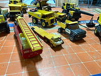 Tonka miniatuur machinepark - 16 delig - afbeelding 6 van  11